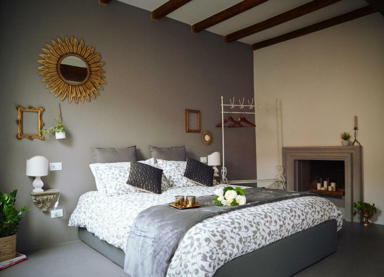 Charming Flat Righi Bologna Apartamento Exterior foto