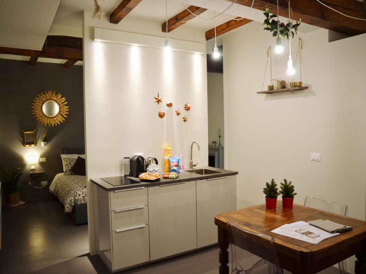 Charming Flat Righi Bologna Apartamento Exterior foto